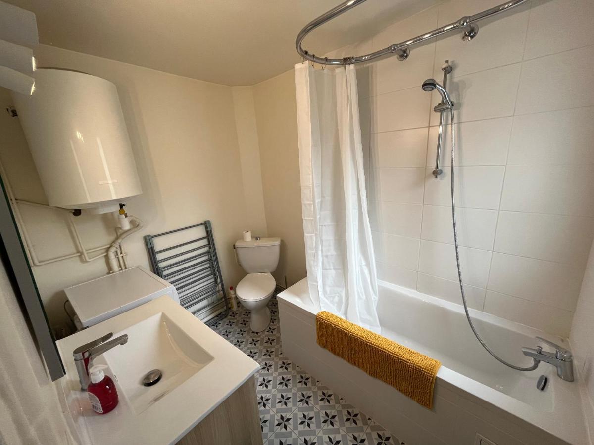 Le Voltaire Apartment Melun Ngoại thất bức ảnh