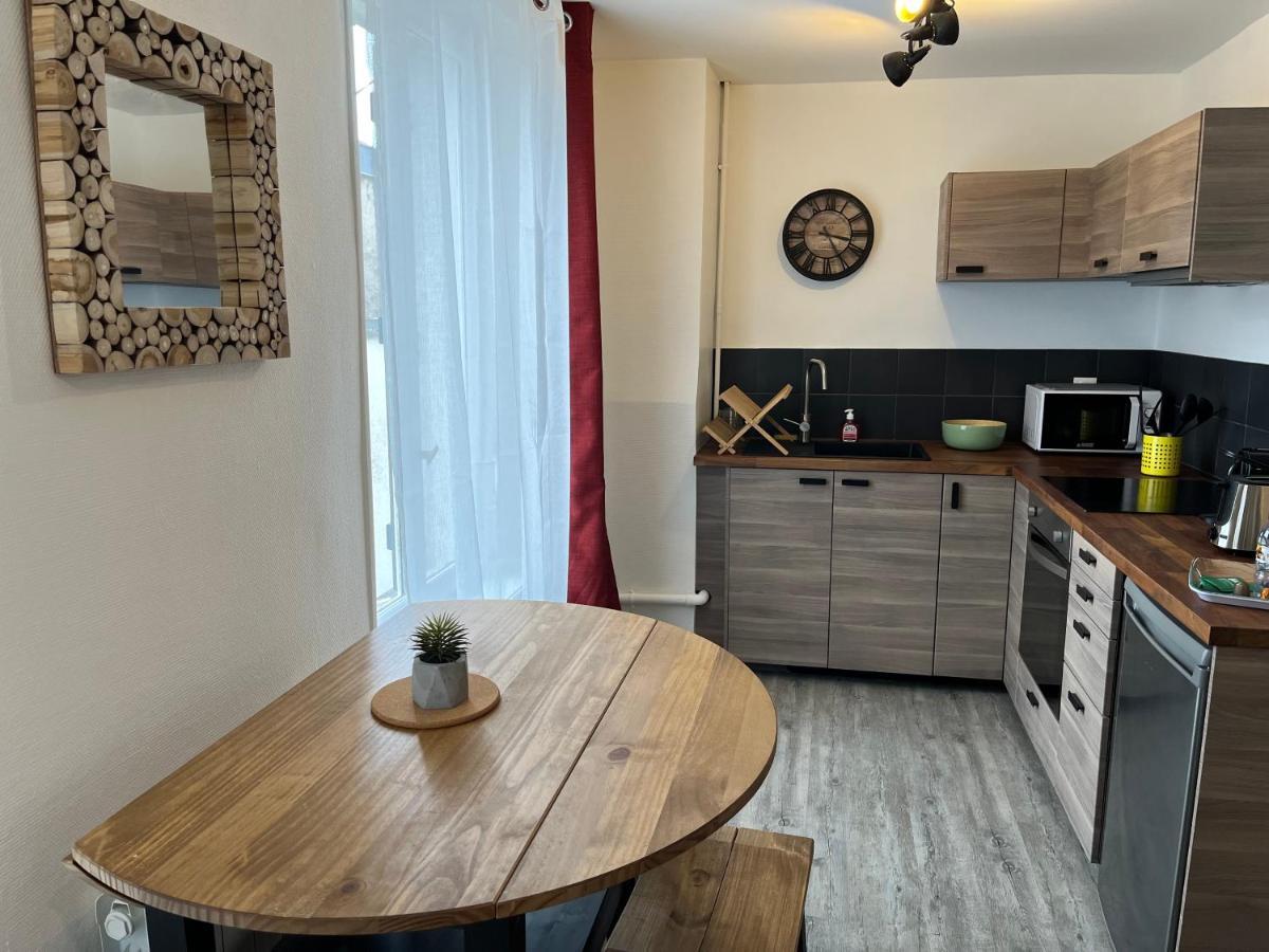 Le Voltaire Apartment Melun Ngoại thất bức ảnh
