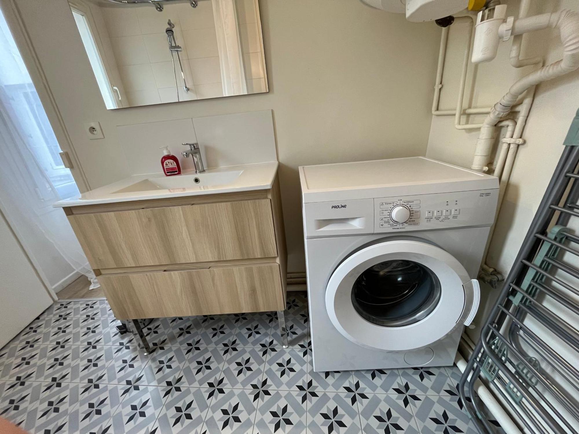 Le Voltaire Apartment Melun Ngoại thất bức ảnh